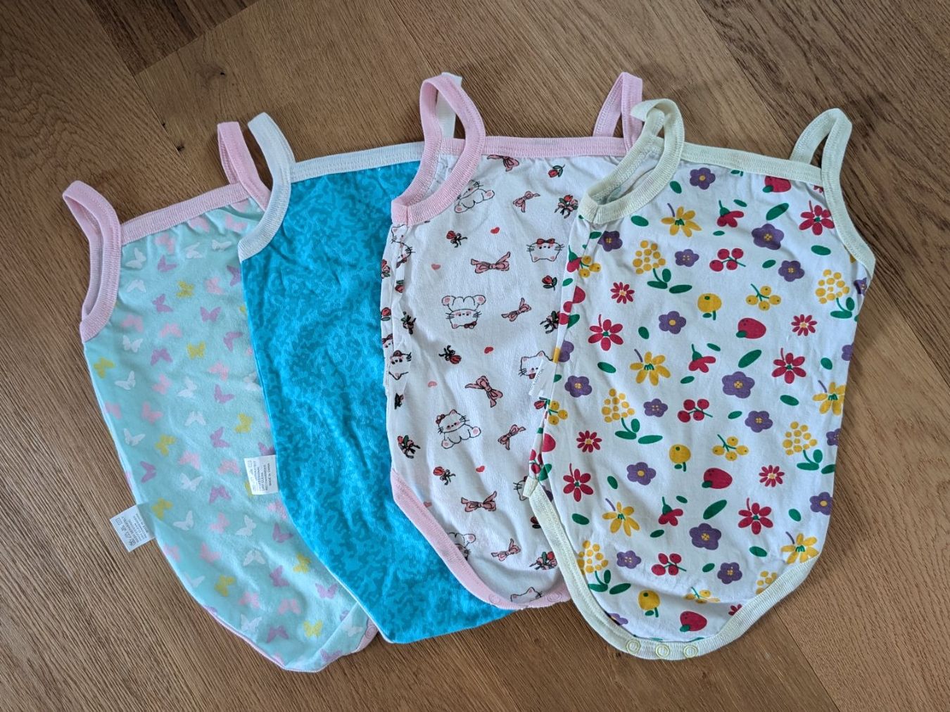 Lotti & Set di vestiti: Baby Kleiderpaket – Usato da Läufelfingen venduto da sup_lf5n