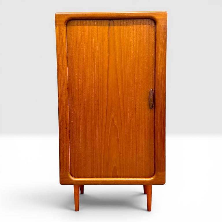 Kommoden: Mid Century dänische teak Kommode by DYRLUND – Gebraucht aus basel von vintory.ch