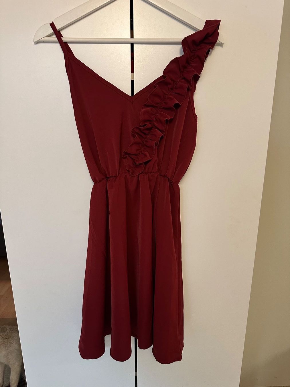 Vestiti: Weinrotes Trägerkleid (M) – Nuovo (secondo la descrizione) da Schaan venduto da Hermine2018