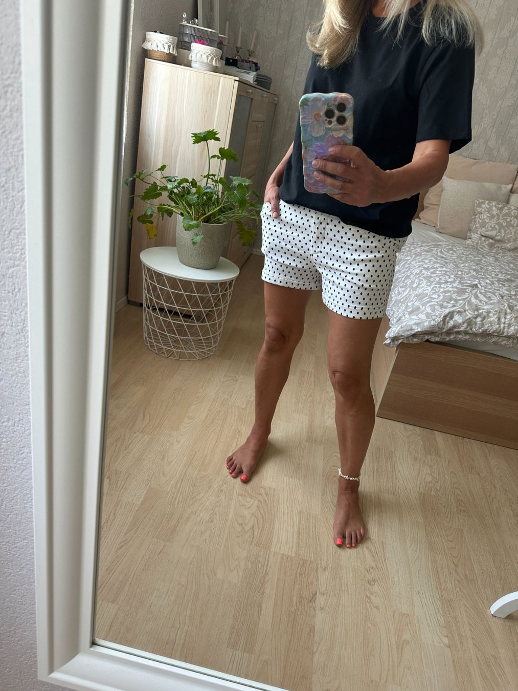 Pantaloni: Neue hübsche Shorts Gr.M – Nuovo (secondo la descrizione) da Oberwil-Lieli venduto da Svetlana28 1