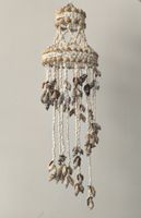 Windspiel aus echten Muscheln, Lampenschirm