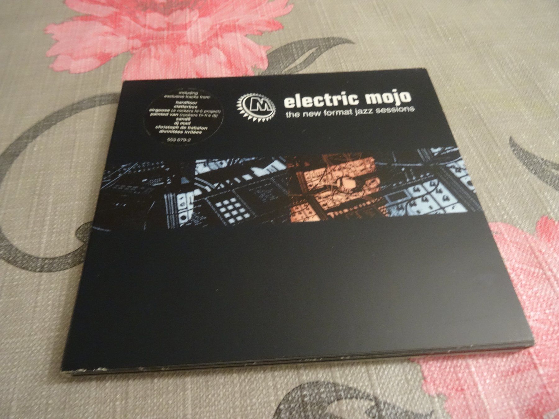 CD: Electric Mojo - The new format jazz sessions - CD – Usato da Olten venduto da Disc-Ausverkauf