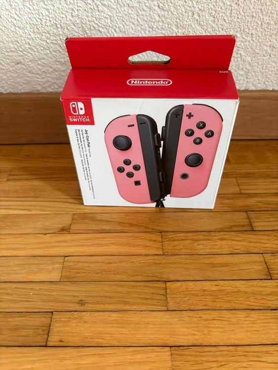 Nintendo Switch Joy Con Pastel Pink (Gebraucht) in Oron-la-Ville für ...