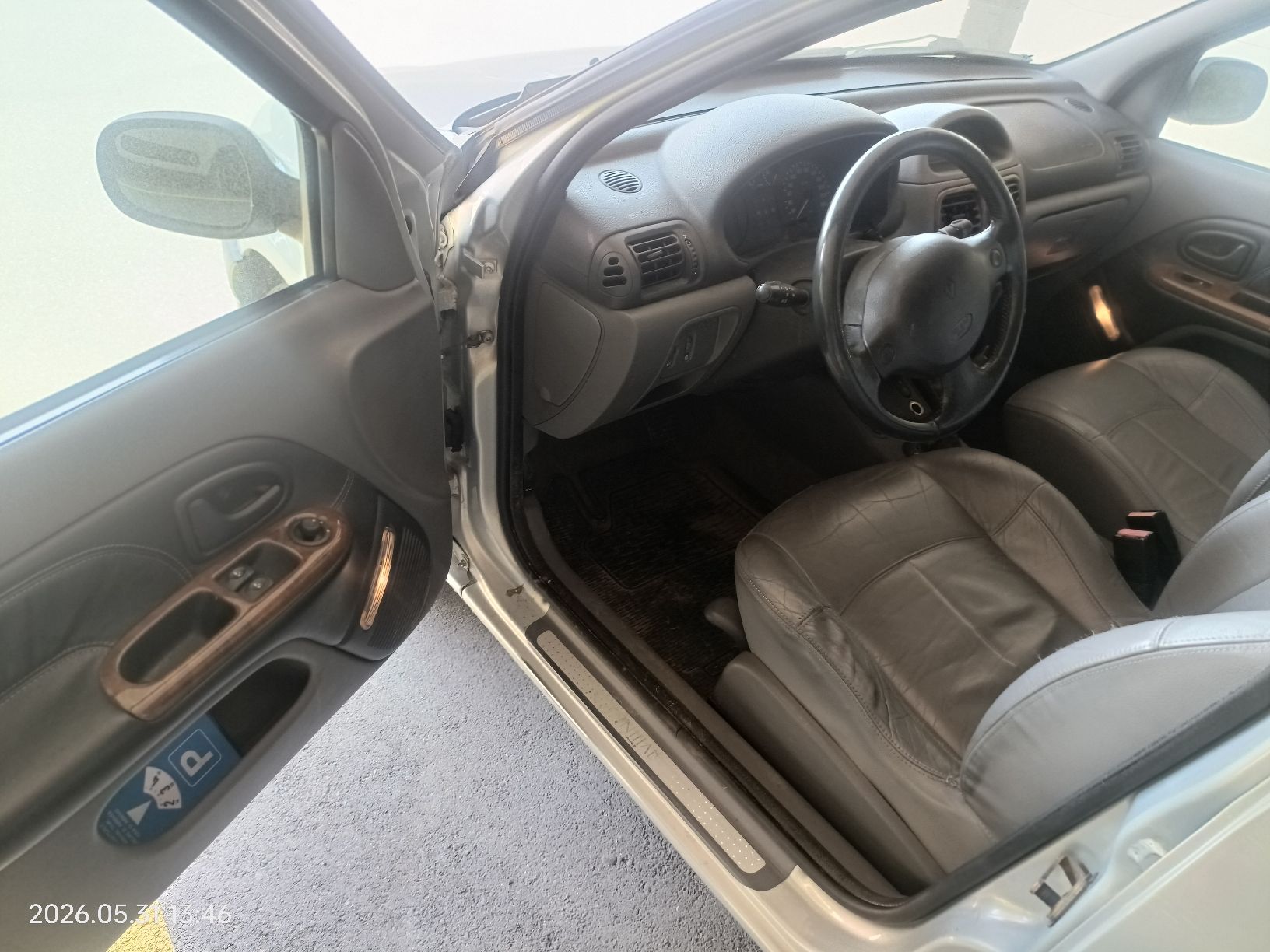 Renault Automobili: Renault Clio 1.6, Sommerräder inkl.  – Difettoso da Belp venduto da Burri8 2