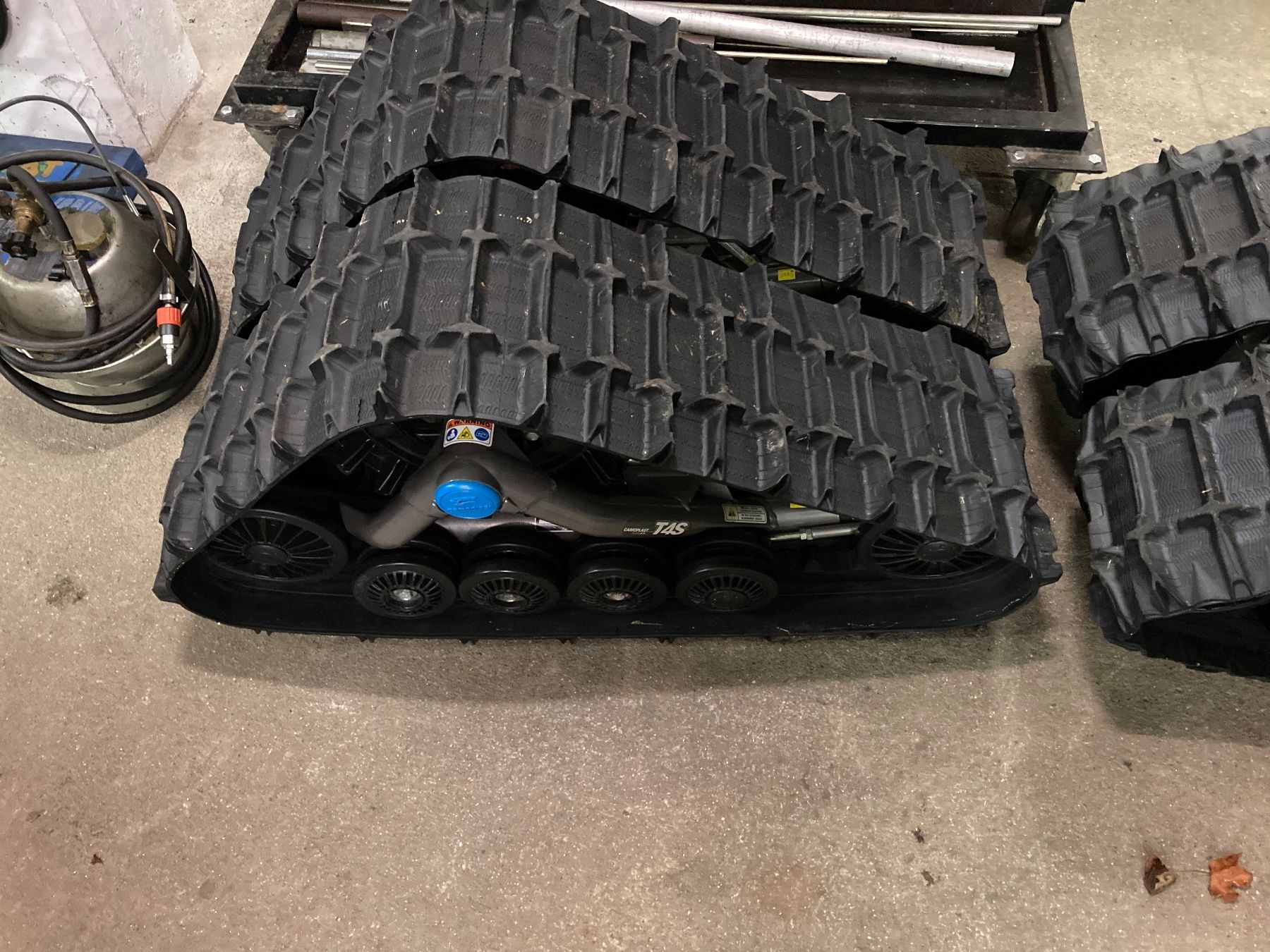 ATVs / Quads: Raupensatz Camso T4S – Gebraucht aus Unteriberg von Drummer86 1