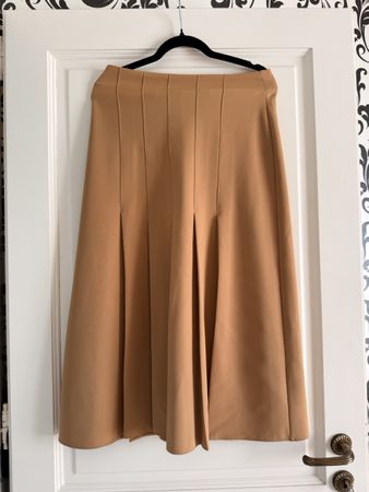 Beige Pleated Skirt