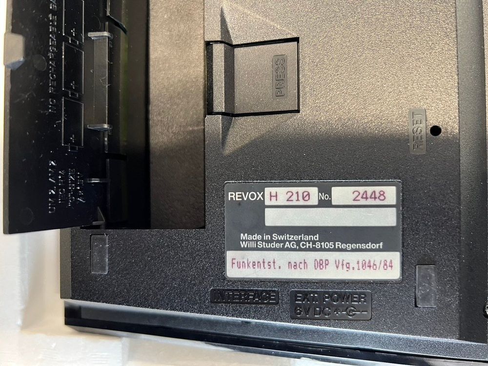 Revox H8 replacement remote control of a different look for 12.7