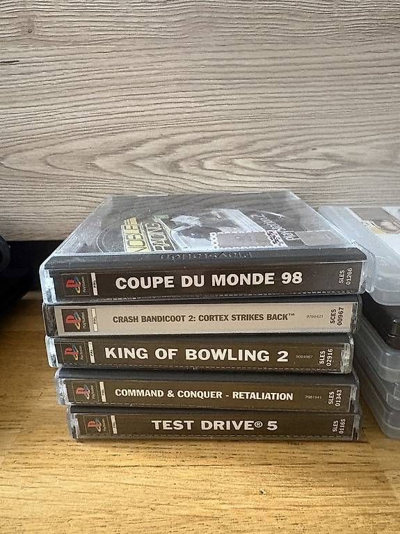 Consoles: VENDO PS2 completa di cavi e Joystick + giochi – D'occasion à Pregassona par gio_9s2l 2