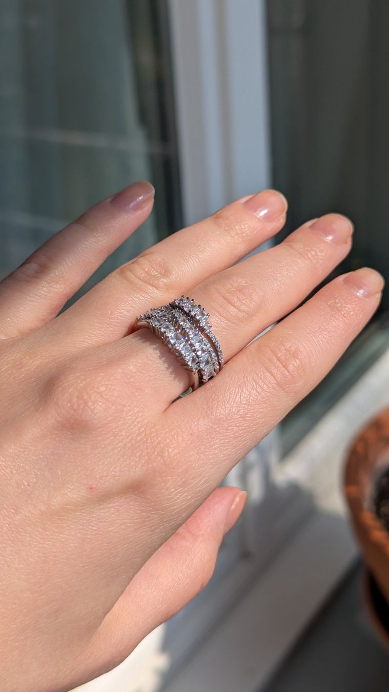 Anelli: Ring nameless wie Hyperbola Swarowski – Usato da Zürich venduto da oschance 3