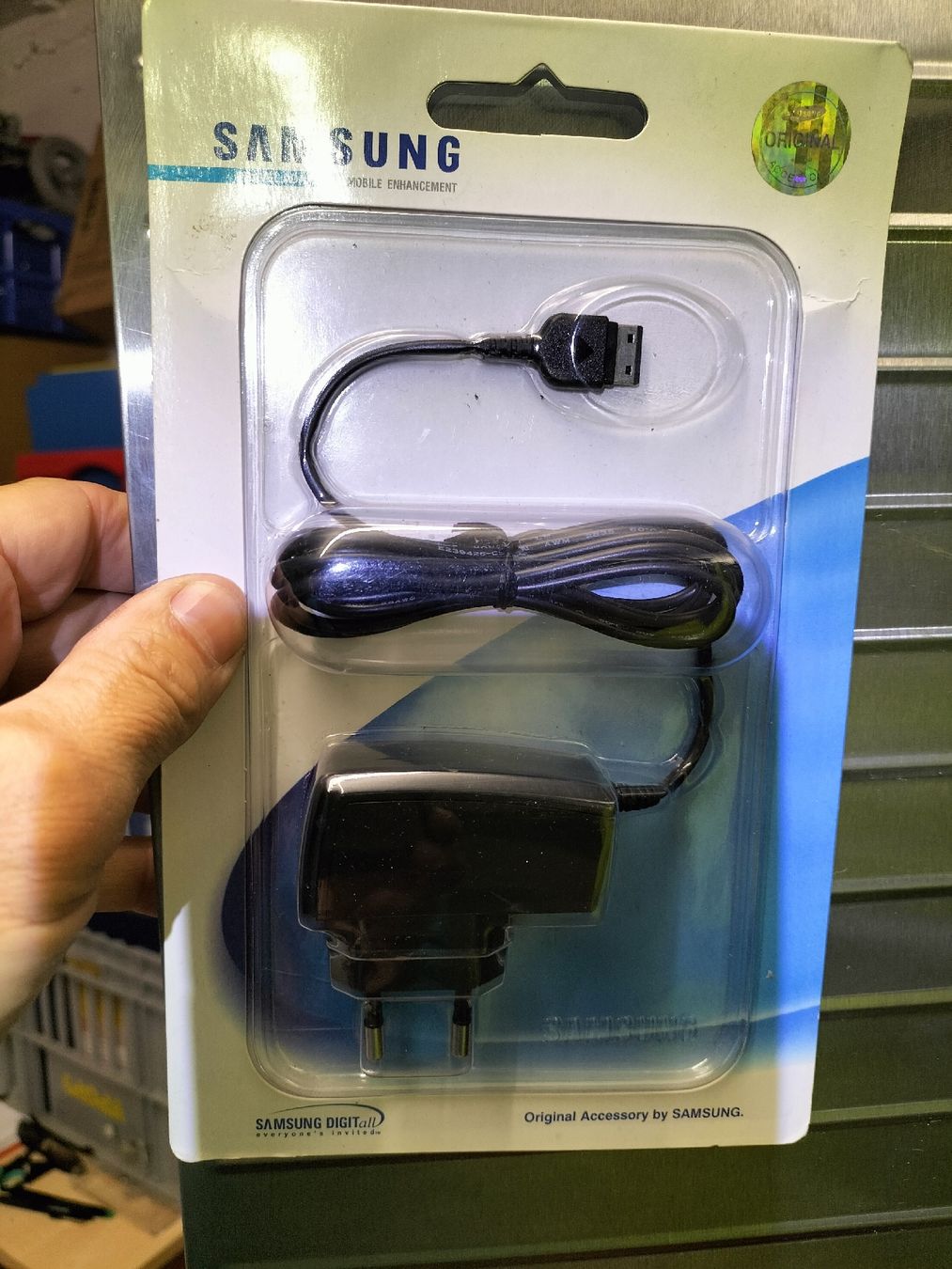 Caricabatterie: lade kabel Tel. neu – Nuovo e nell'imballaggio originale da Beringen venduto da tan_b56y