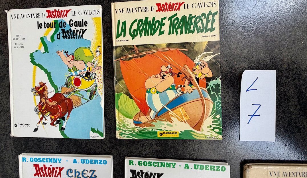 Fumetti: BD Lot N° 7 5x ASTERIX – Usato da Châtillon JU venduto da laoo 1