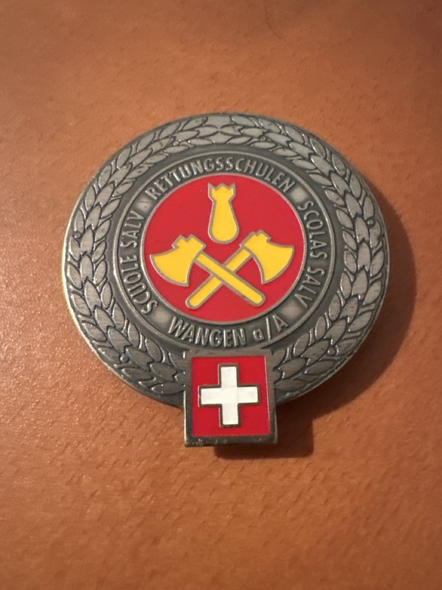 Schweizer Armee Placchette & Badge: Armee – Usato da Morbio Inferiore venduto da Ecod