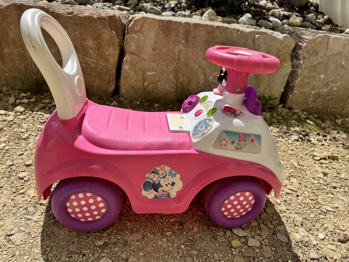 Veicoli per bambini: Minnie Maus Rutschauto – Usato da Dielsdorf venduto da NataliaKitsios 1