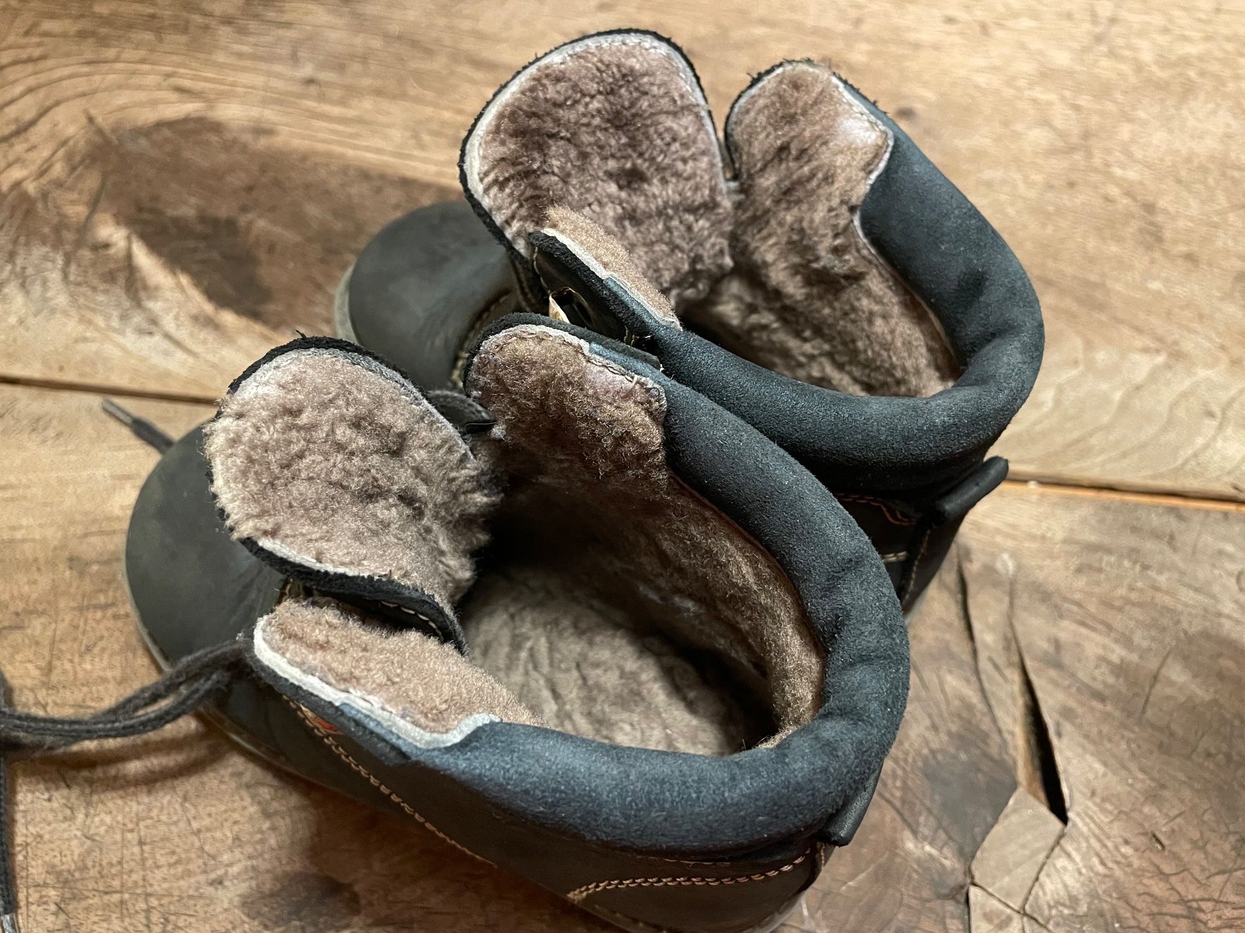 Scarpe per ragazzi: Warme Kinder Winterstiefel Gr. 26, Dunkelblau – Usato da Zuoz venduto da ViRuFu 1