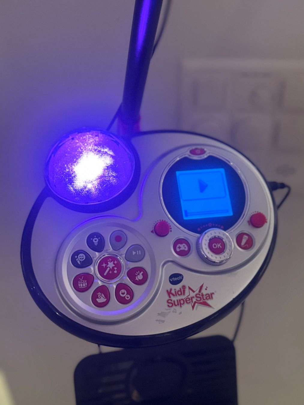 Vtech Giocattoli: Vtech Kid SuperStar mit Mikrofon und Lichtshow – Usato da Wangen ZH venduto da Sephora21 2