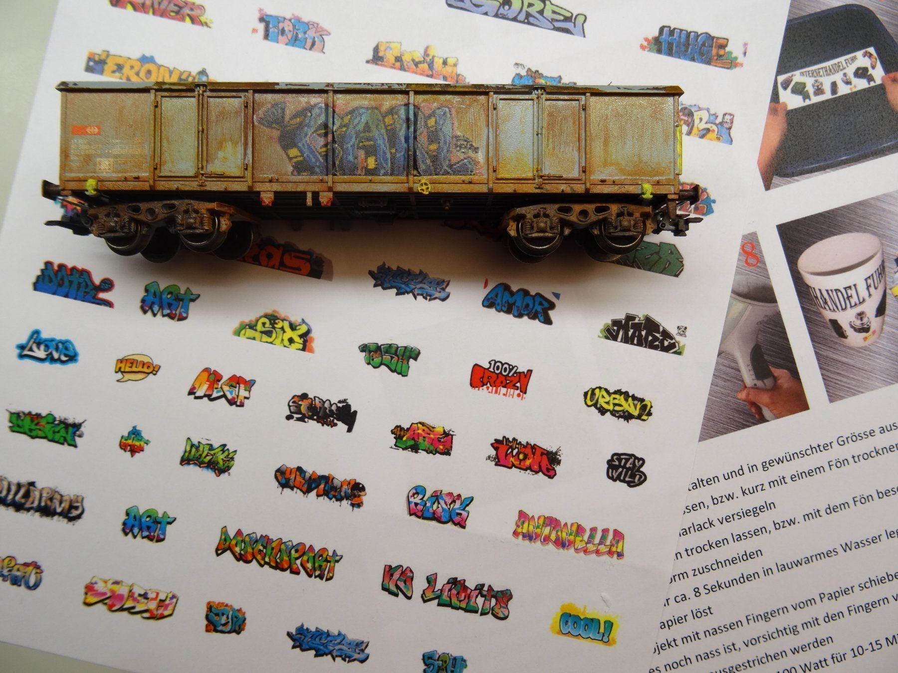 Modellini di ferrovie: 1 cm Graffiti-Motive auf Decalfolie – Nuovo (secondo la descrizione) da Bischofszell venduto da Fons42
