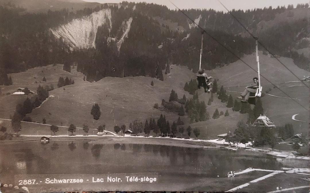 Cartoline postali: SCHWARZSEE - LAC NOIR - Télé-siège – Usato da Delémont venduto da Domdom1
