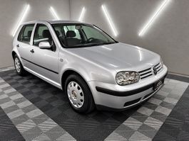 VW Golf 1.6 *frisch ab grossem Service mit Zahnriemen + WP*