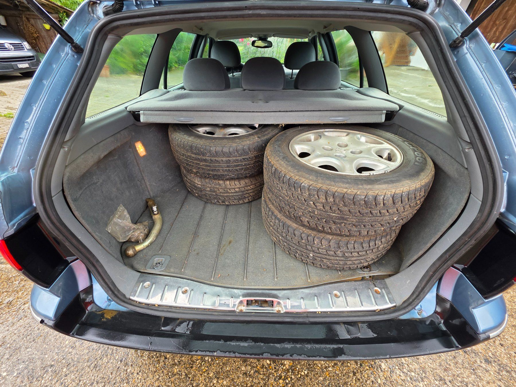 Peugeot Autos: Peugeot 406 3.0 V6 Break – Gebraucht aus INS von chrigu018 4