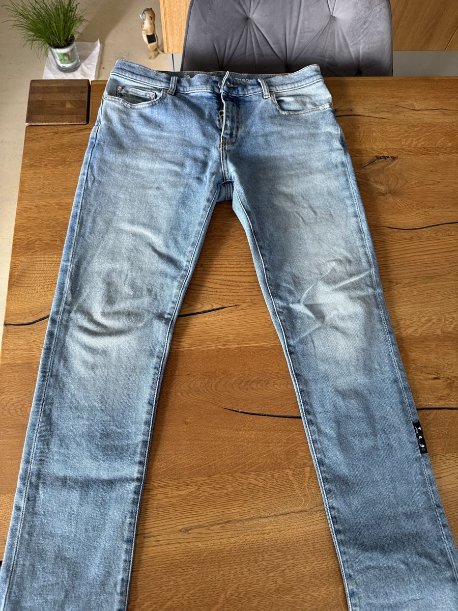 Off-White Jeans: Off White Jeans / Grösse 32 – Gebraucht aus Bützberg von Janick77