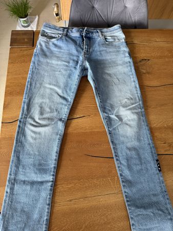 Off White Jeans / Grösse 32