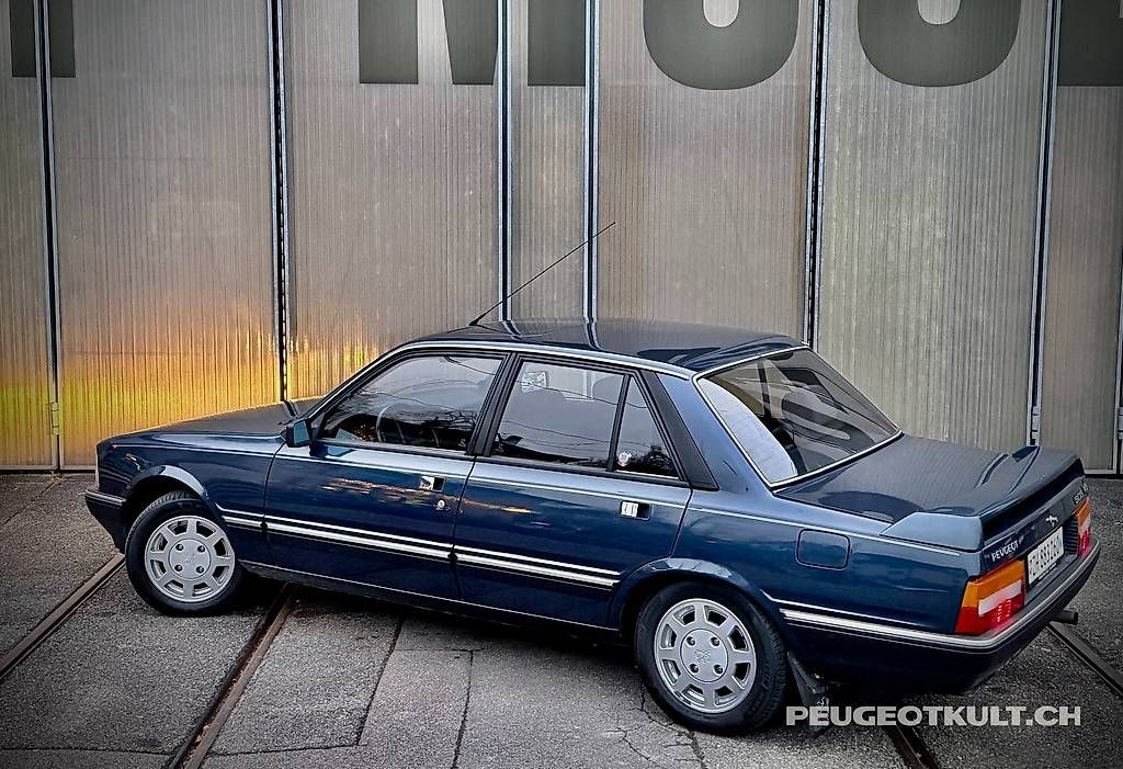 Peugeot Automobili: PEUGEOT 505 V6 – Usato da Zürich venduto da Ruggerove 1