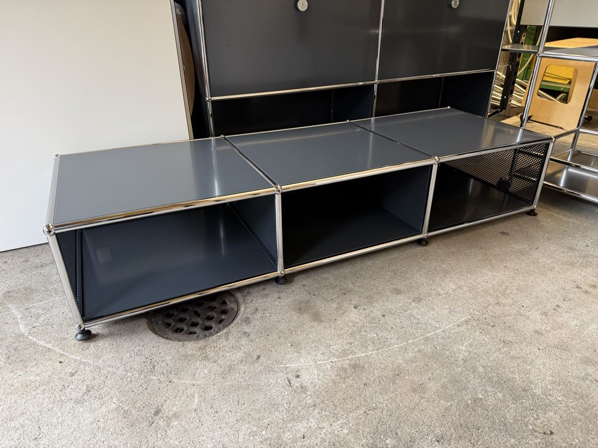 USM Mobili TV: USM Sideboard, Fernsehen Möbel – Usato da Zürich venduto da Zvijerka