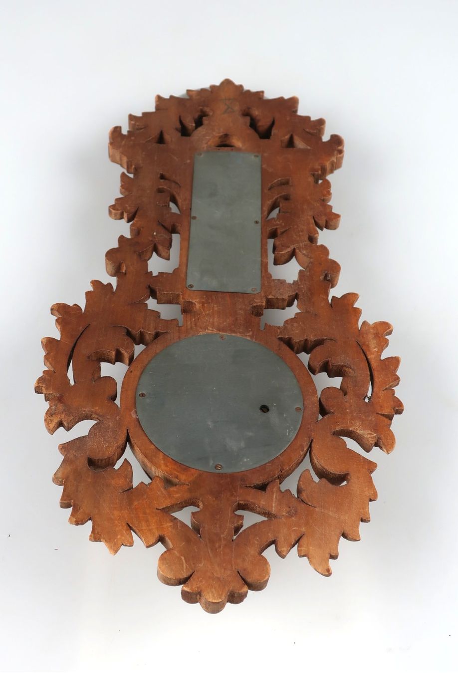 Altri elettrodomestici e apparecchi d’epoca: Wandbarometer mit Thermometer, Holz geschnitzt, gebraucht – Usato da Volketswil venduto da brockipfannenstil 4
