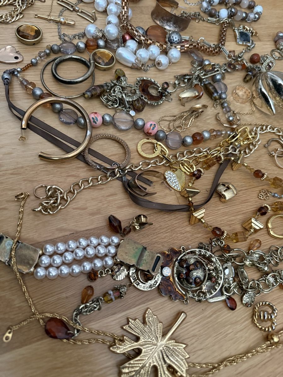 Sonstiger Schmuck: Schmuck Konvolut, Modeschmuck / Bastlerware, goldfarben – Defekt aus Dachsen von Lor_sch 2
