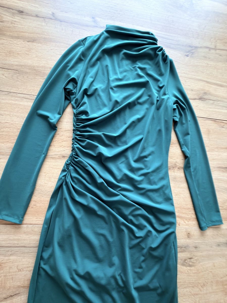 Zara Vestiti: Zara, Elegantes, langes,  grünes Kleid, Gr M/36 – Usato da Urdorf venduto da fairfashion 1