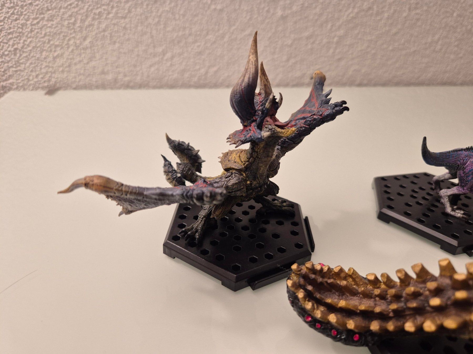 Spielzeuge: Capcom Monster Hunter Figure Builder - Lot de 6 Figurines – Gebraucht aus Fleurier von ken_hv2k 5