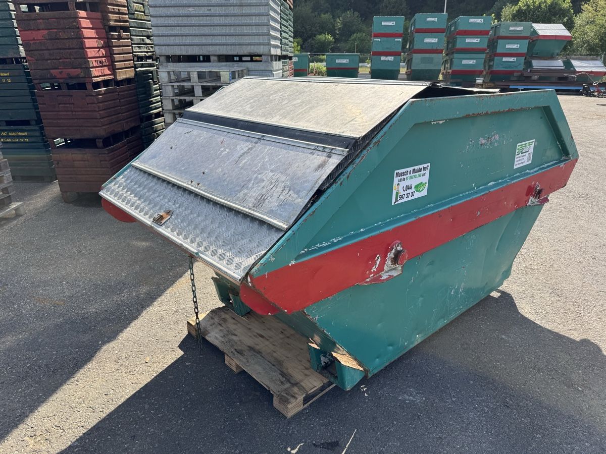 Baucontainer: Deckelmulde 6m³  – Defekt aus Fisibach von Goldcoast4215 1