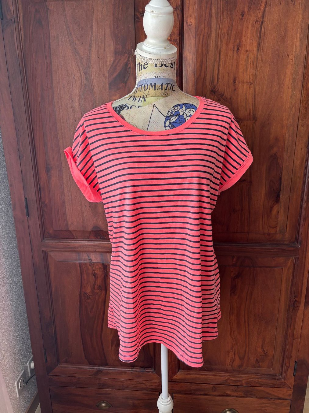 Tommy Hilfiger T-shirt: TOMMY HILFIGER T-Shirt neu – Nuovo (secondo la descrizione) da Merishausen venduto da yourdream 7