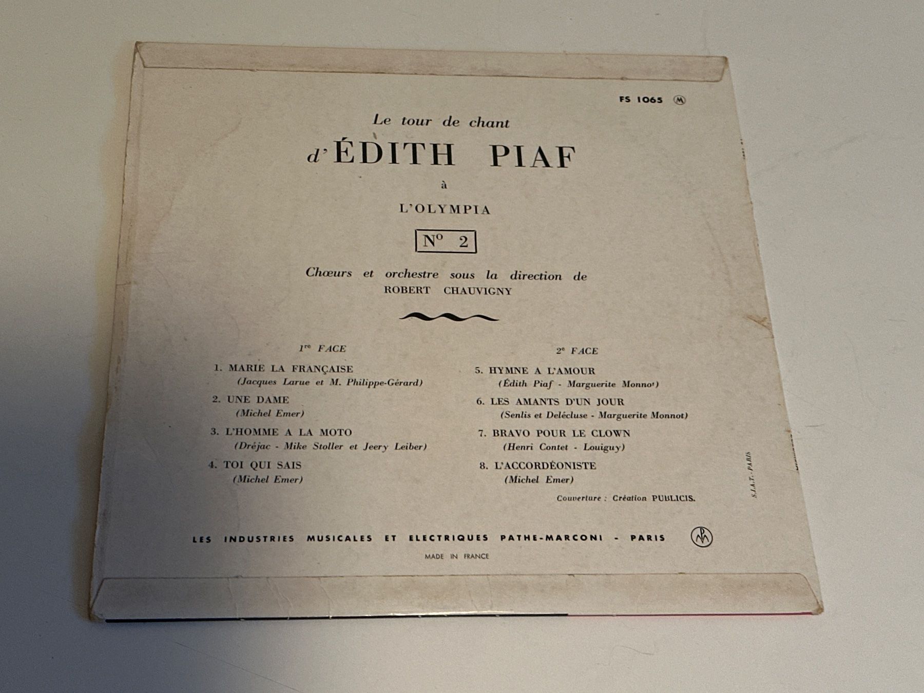 Vinyles: Le tour de chat d‘ Edith Piaf.  No 2 – D'occasion à Zürich par Chaeffeler 1