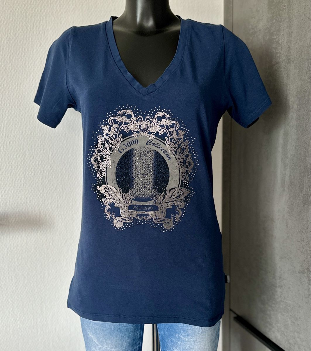T-Shirts: Gr 40/42 BLACKOUT Shirt mit Strass TOP – Gebraucht aus Rickenbach b. Wil von sunneschii_ 2