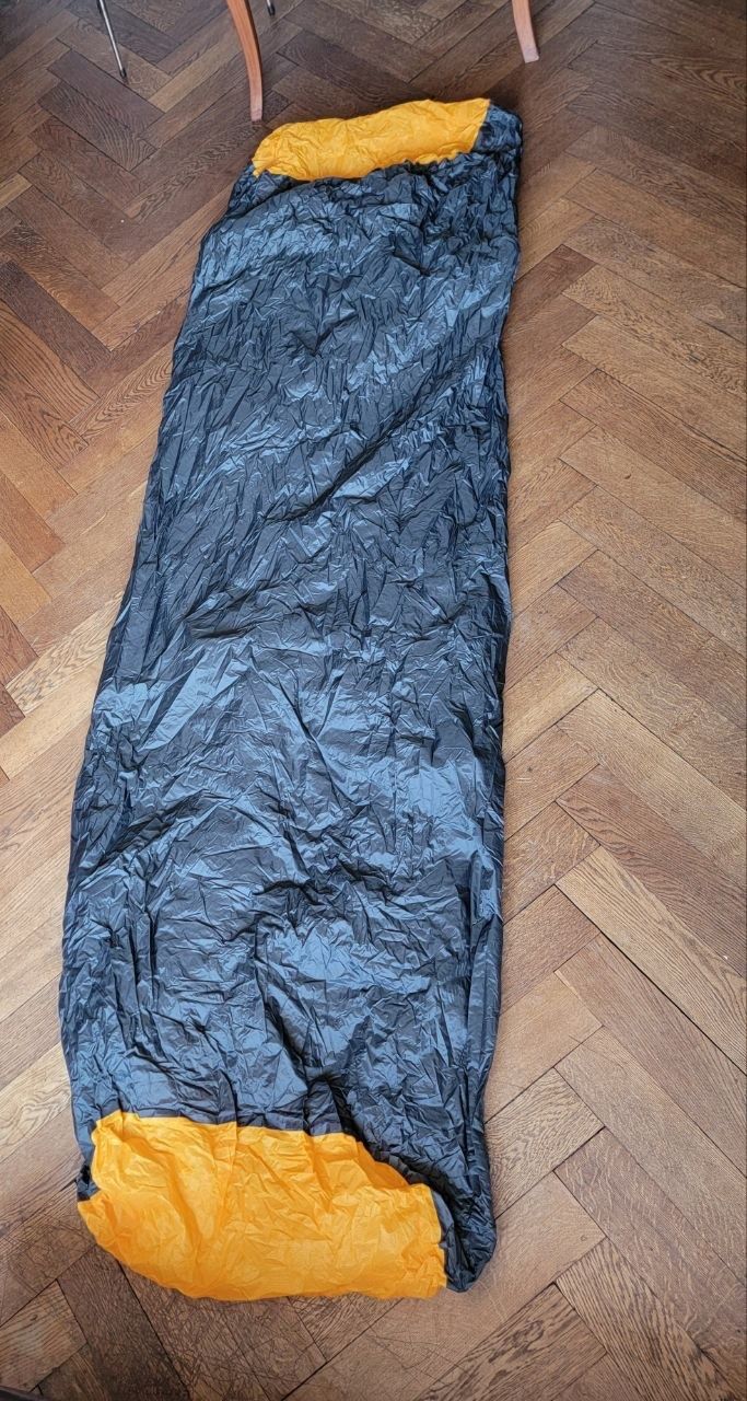 North Face Sacchi a pelo: THE NORTH FACE Assault Bivy – Nuovo (secondo la descrizione) da Chêne-Bougeries venduto da BosattaM 2