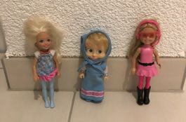 Poupées