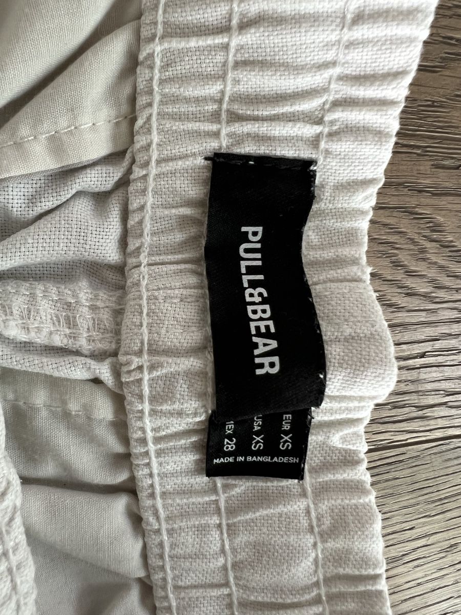 Pull&Bear Pantaloni: Leichte Sommer Shorts Gr. XS von Pull&Bear, hellgrau, top Zu – Usato da Schenkon venduto da NCB77 2