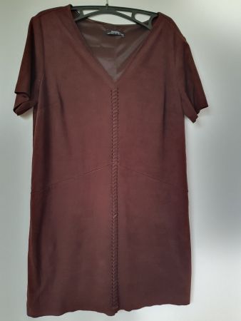 Braunes Kleid Wildlederimitat, Gr. L, Bershka, Flechtdetails