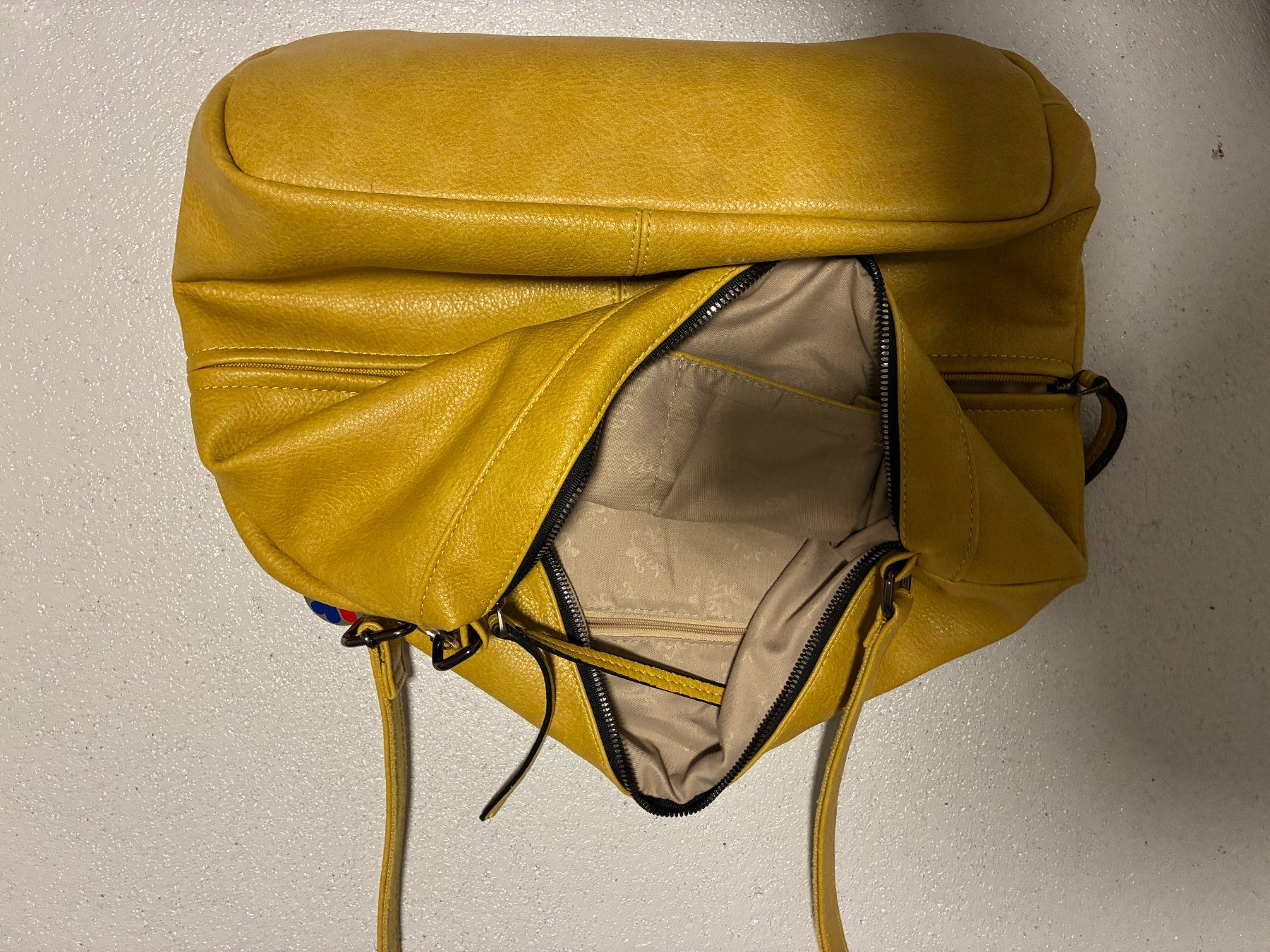 Sacs femmes: Leder Handtasche – D'occasion à Würenlos par cba_b9kw 1