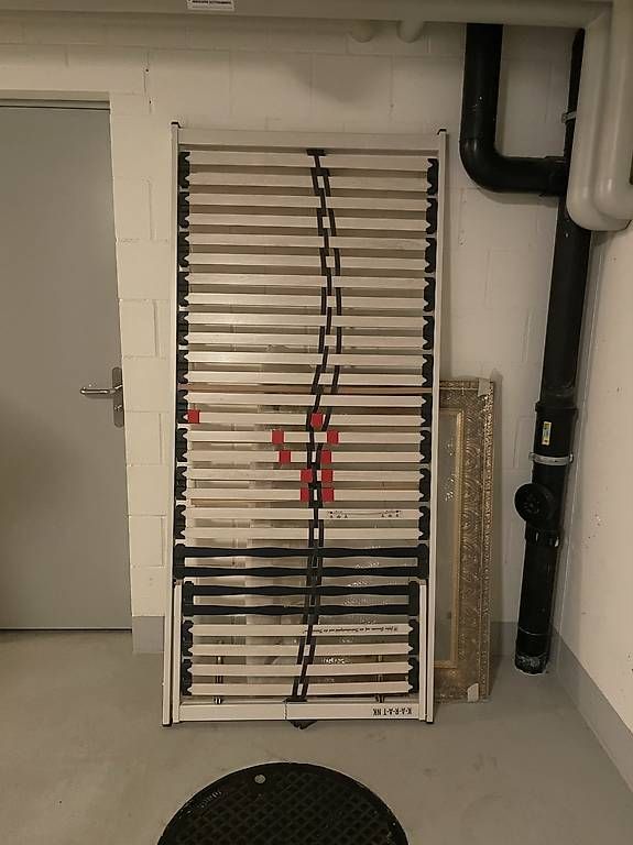 Reti a doghe: Lattenrost 90 x 200 cm – Usato da Grosshöchstetten venduto da Zweckdienlich