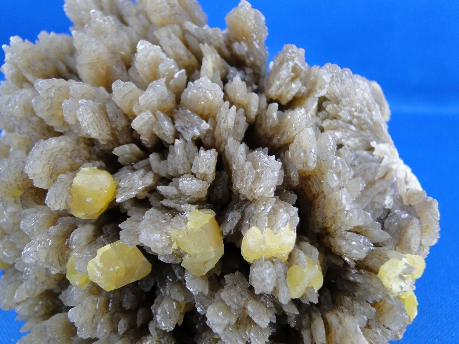 Minerali & Pietre curative: Schwefel auf Baryt – Usato da Schinznach Bad venduto da Demerald 2