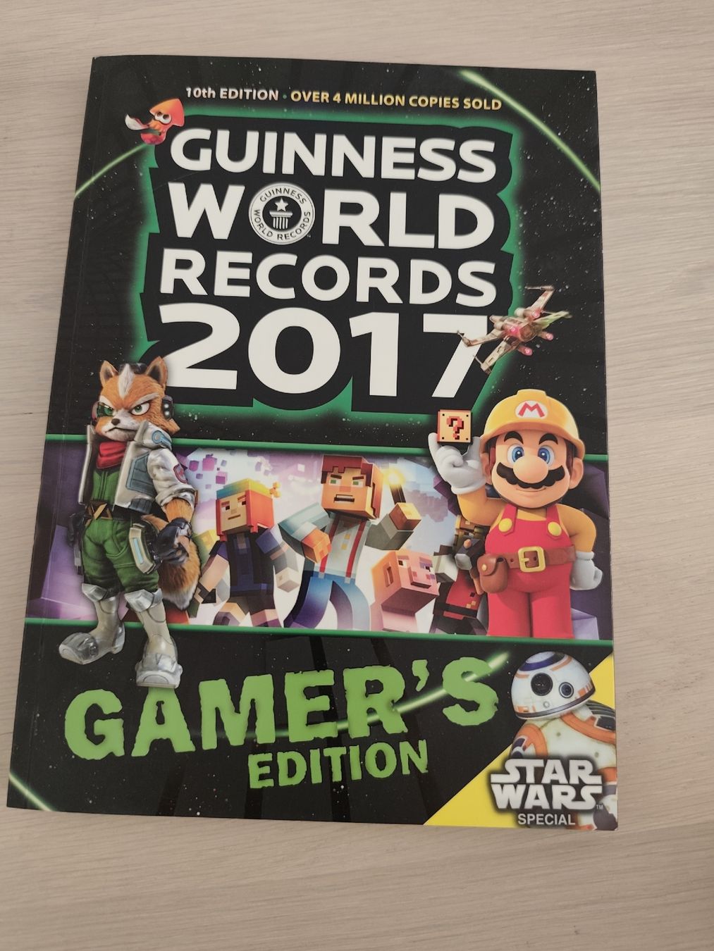 Libri: Guinness World Records 2017 Buch – Usato da Zuckenriet venduto da bm2_88l9