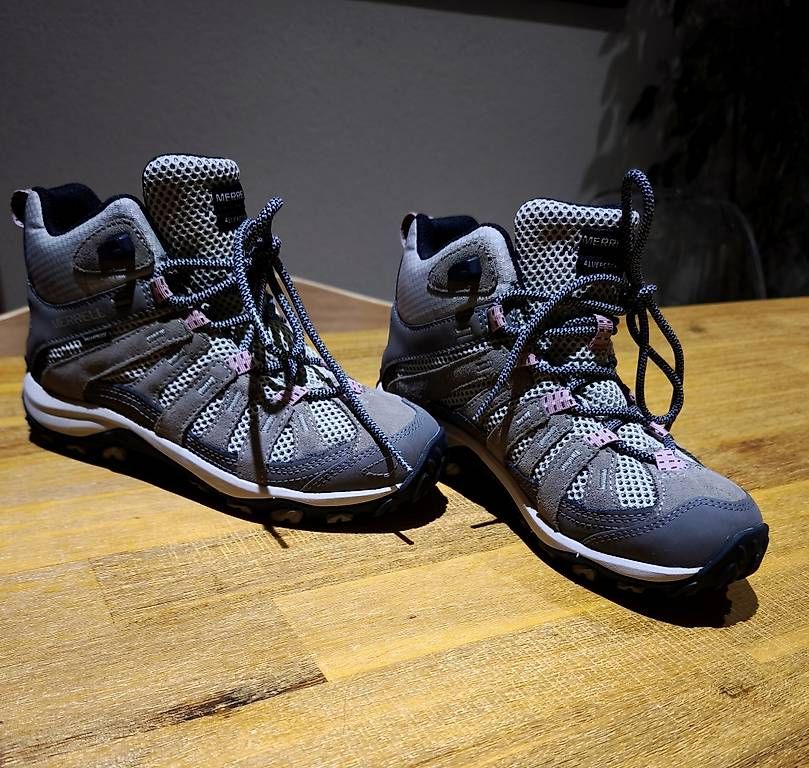 Scarpe da donna: Neuer Merrell Wanderschuh Grösse 37 – Usato da Zürich venduto da Migimi 3