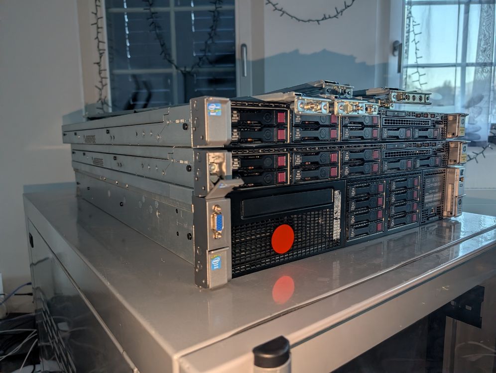 HPE Proliant DL380P G8, 2x E5-2697 v2, 384GB, 8x 900GB (Gebraucht) in Adliswil für CHF 250 – nur