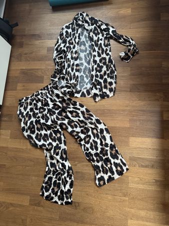 H&M Leoparden Muster Set Hose & Hemd Gr S/M