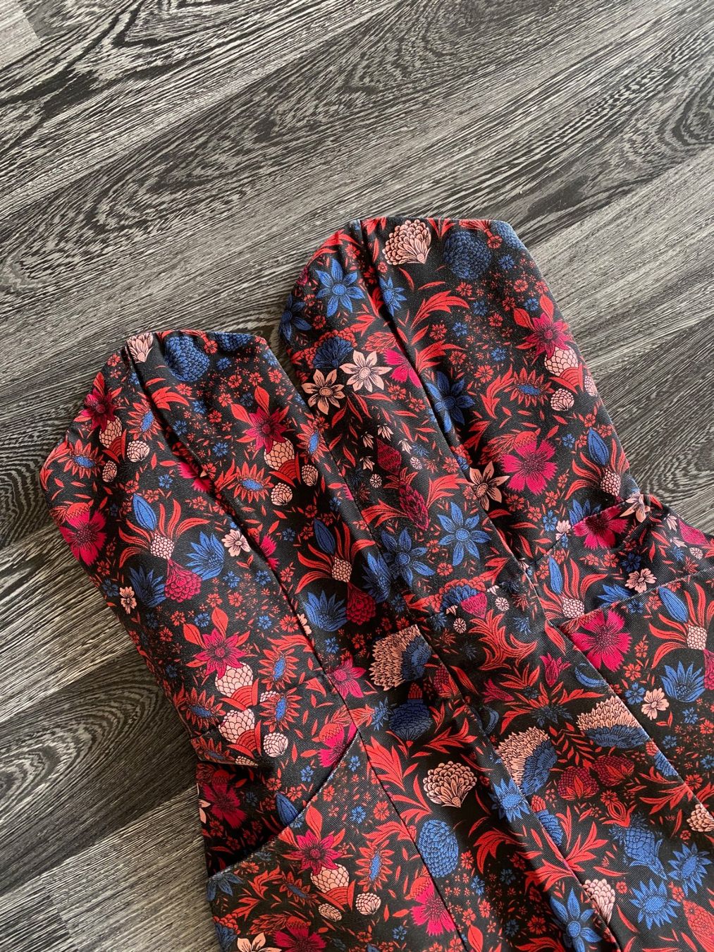 H&M Jumpsuits: H&M Sommer-Einteiler Schulterfrei Grösse 36 – Neu (gemäss Beschreibung) aus Allenwinden von Obalu 1