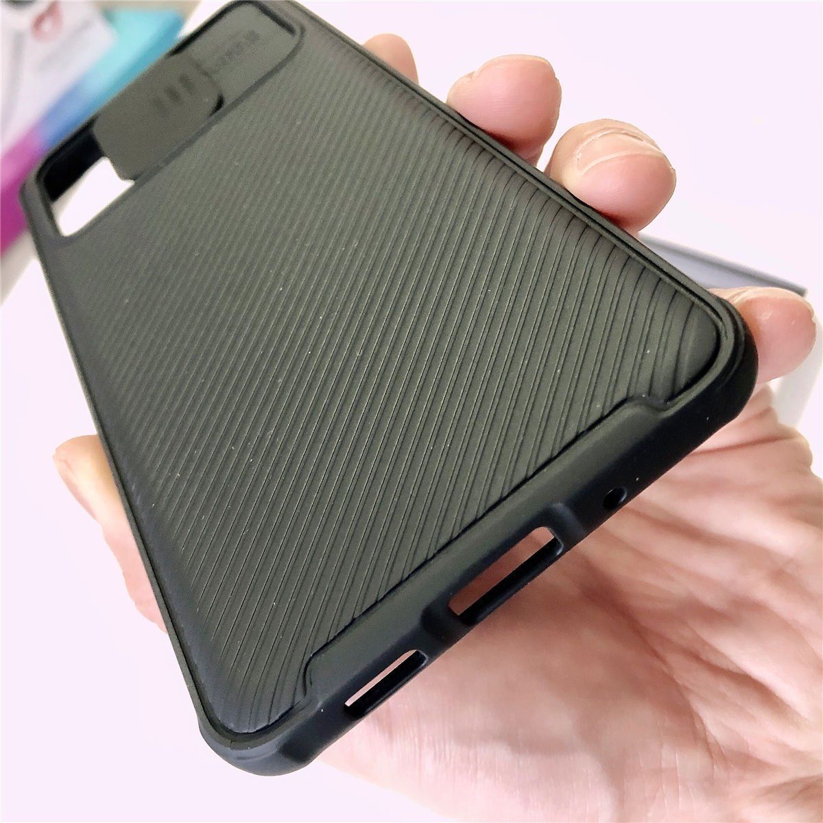 Cover & Protezioni schermo: Galaxy S20 (plus) - etui coque dure avec protection camera – Nuovo e nell'imballaggio originale da Morges venduto da DigiAC 3