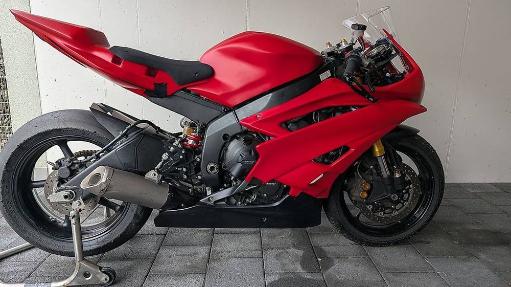 Yamaha R6 RJ11 - Trackbike - nur 10'000km (Gebraucht) in Bremgarten AG ...