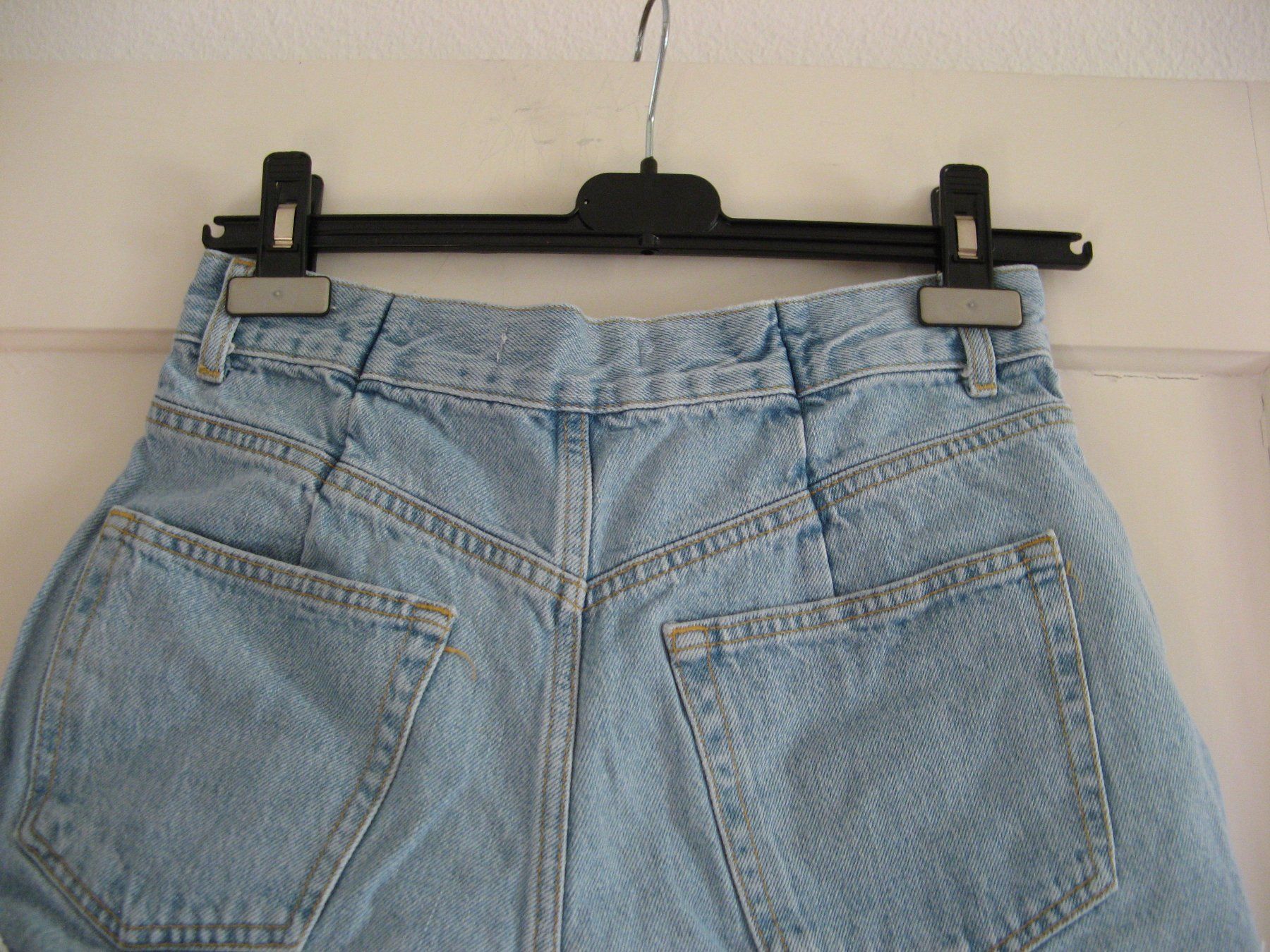 Pull&Bear Pantaloni: Jeans Shorts von Pull & Bear Gr. 36 – Usato da Zürich venduto da apil 4